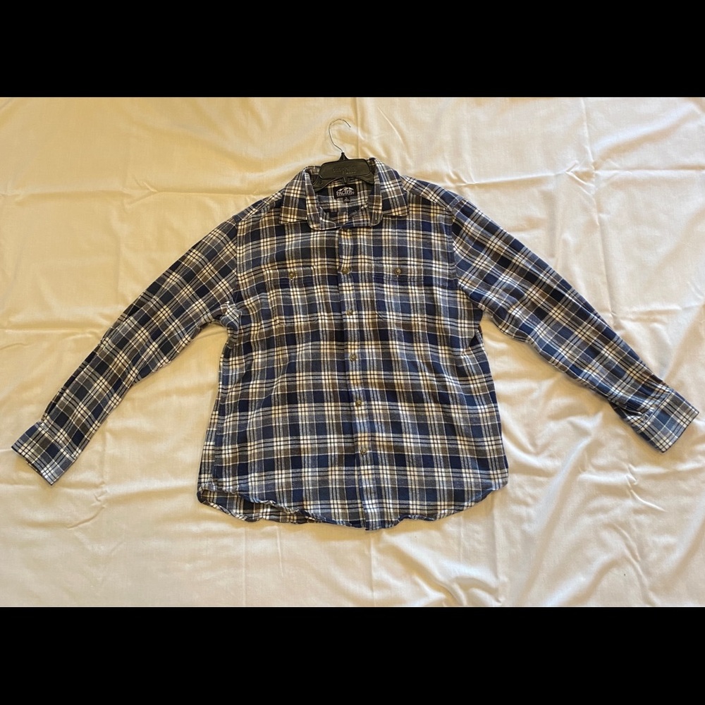 Flannel Long Sleeve Shirt - Men’s Large - Pacific Outfitters
